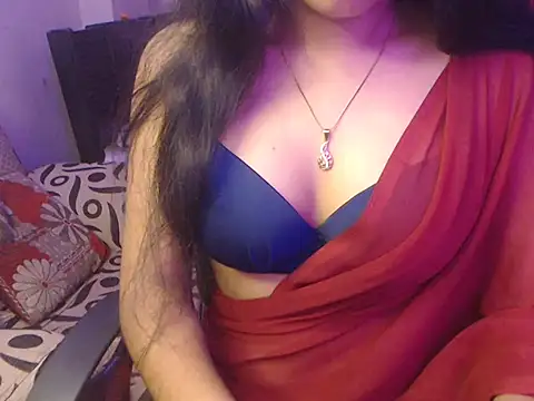 Snapshot of SobnamHot chatting on 02-01-26, 12:09 SobnamHot online show from 02-01-26, 12:09