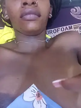 PatriciaVen online show from 04-28-26, 09:03