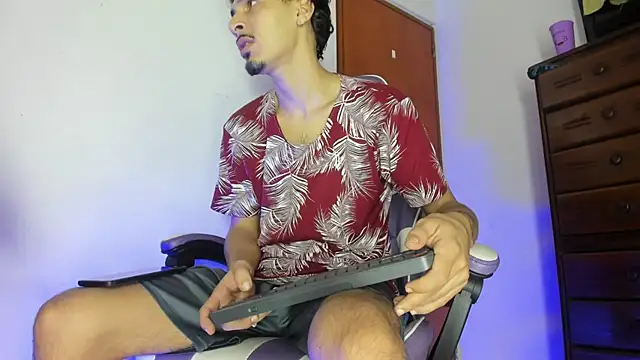 Yankees xxx online show from 04-19-26, 11:42