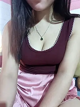 Snapshot of Ngocmai_lazdy chatting on 05-04-26, 02:40 Ngocmai lazdy online show from 05-04-26, 02:40