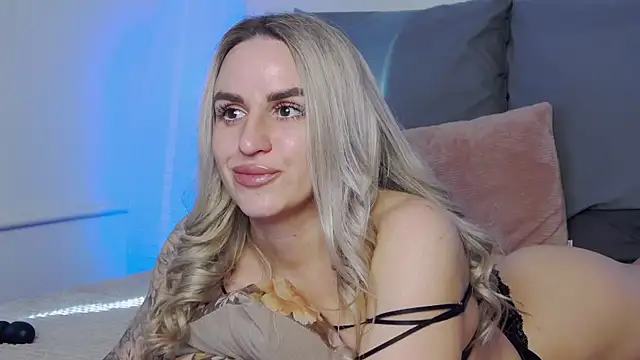 Snapshot of _KSmith_ chatting on 02-05-26, 06:40 KSmith online show from 02-05-26, 06:40