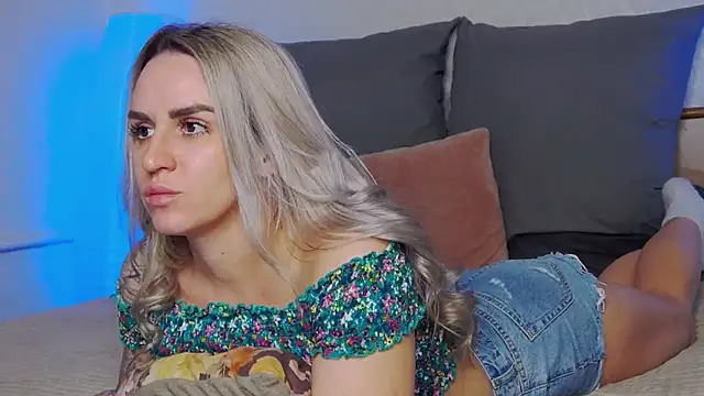 Snapshot of _KSmith_ chatting on 02-17-26, 02:30 KSmith online show from 02-17-26, 02:30