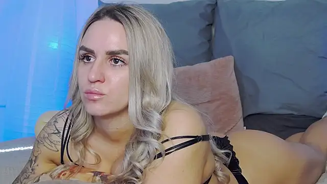 Snapshot of _KSmith_ chatting on 02-21-26, 06:36 KSmith online show from 02-21-26, 06:36