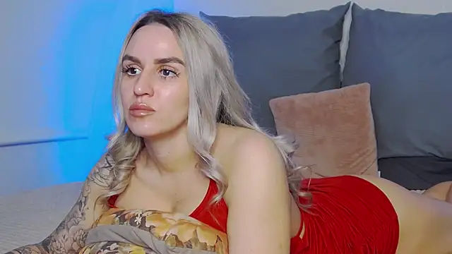 Snapshot of _KSmith_ chatting on 02-25-26, 06:34 KSmith online show from 02-25-26, 06:34