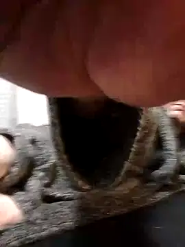 Stuey75 online show from 10-19-25, 05:19