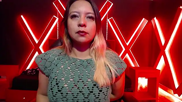 Snapshot of sami_1_8 chatting on 01-14-26, 04:07 sami 1 8 online show from 01-14-26, 04:07