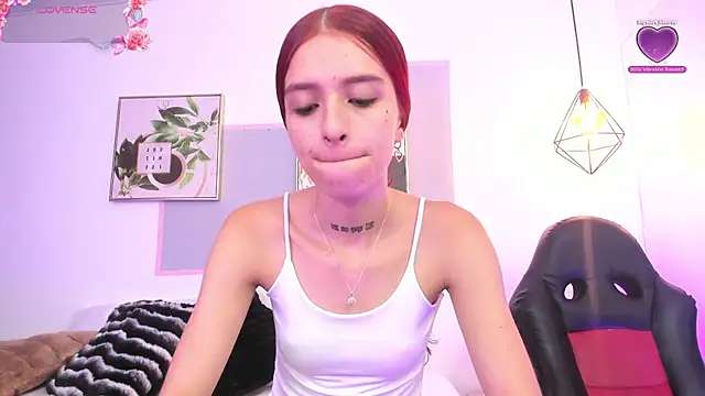 Snapshot of april_jones05 chatting on 02-13-26, 12:34 april jones05 online show from 02-13-26, 12:34