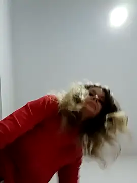 Snapshot of Didi2081 chatting on 01-15-26, 09:29 Didi2081 online show from 01-15-26, 09:29