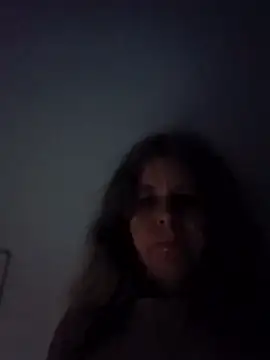 Snapshot of Didi2081 chatting on 01-19-26, 02:48 Didi2081 online show from 01-19-26, 02:48