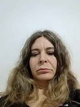 Snapshot of Didi2081 chatting on 02-02-26, 10:19 Didi2081 online show from 02-02-26, 10:19