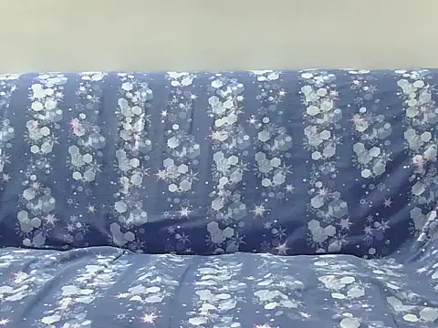 Snapshot of janehotmilf chatting on 10-08-25, 04:10 janehotmilf online show from 10-08-25, 04:10