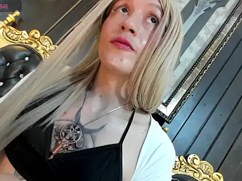 Snapshot of Gomory_Niix chatting on 02-16-26, 09:38 Gomory Niix online show from 02-16-26, 09:38