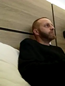 Snapshot of sterng6969 chatting on 02-15-26, 03:03 sterng6969 online show from 02-15-26, 03:03