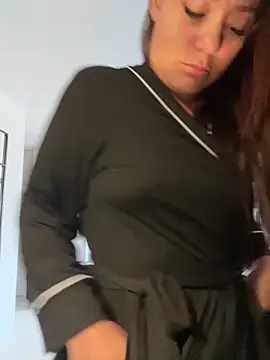 Pretty  Milf online show from 06-06-26, 11:37