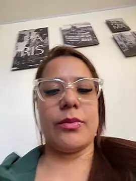 Pretty  Milf online show from 07-17-26, 04:23