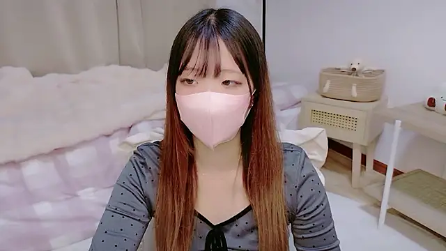 Snapshot of NOA_cha chatting on 04-01-26, 02:47 NOA cha online show from 04-01-26, 02:47