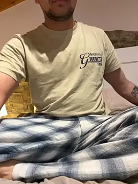 Snapshot of Jash345 chatting on 03-15-26, 07:09 Jash345 online show from 03-15-26, 07:09