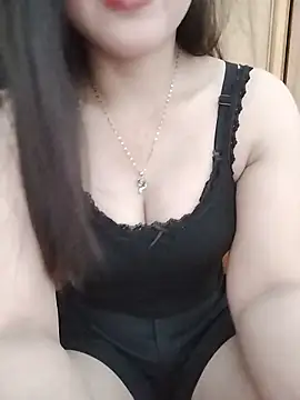 Snapshot of MaiNgoc_sexy chatting on 05-30-26, 01:41 MaiNgoc sexy online show from 05-30-26, 01:41