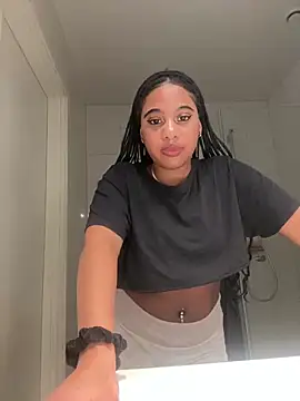 Snapshot of xo_steffyxo_4 chatting on 03-03-26, 06:25 xo steffyxo 4 online show from 03-03-26, 06:25