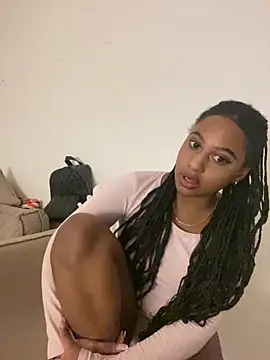 Snapshot of xo_steffyxo_4 chatting on 03-10-26, 11:21 xo steffyxo 4 online show from 03-10-26, 11:21