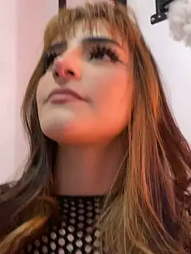 Snapshot of ivy-777 chatting on 02-12-26, 02:06 ivy-777 online show from 02-12-26, 02:06