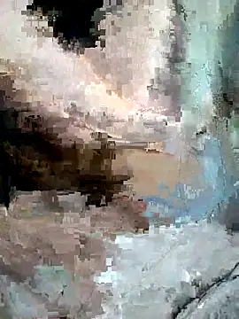 Snapshot of Lisa_xx2 chatting on 02-13-26, 01:01 Lisa xx2 online show from 02-13-26, 01:01