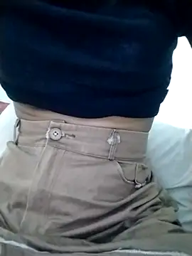 Snapshot of Lisa_xx2 chatting on 02-15-26, 11:19 Lisa xx2 online show from 02-15-26, 11:19