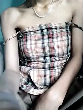 Snapshot of Lisa_xx2 chatting on 02-21-26, 01:39 Lisa xx2 online show from 02-21-26, 01:39