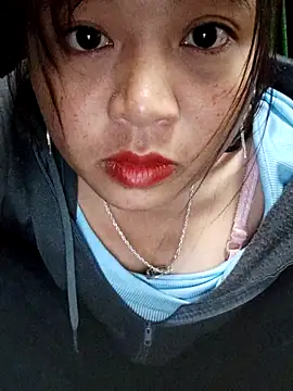 Snapshot of miumiu_sexy2x chatting on 02-20-26, 01:13 miumiu sexy2x online show from 02-20-26, 01:13