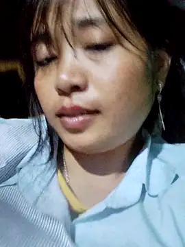 Snapshot of miumiu_sexy2x chatting on 02-21-26, 12:50 miumiu sexy2x online show from 02-21-26, 12:50