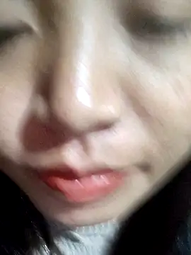 Snapshot of miumiu_sexy2x chatting on 03-11-26, 01:17 miumiu sexy2x online show from 03-11-26, 01:17