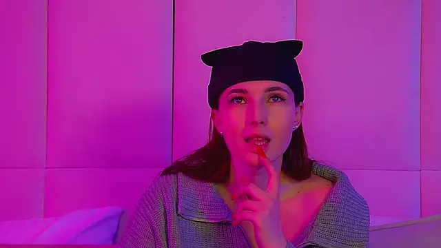 Snapshot of VanessaCelesti chatting on 02-23-26, 06:38 VanessaCelesti online show from 02-23-26, 06:38