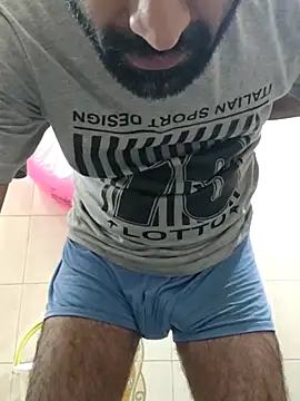 Snapshot of marcosdiaz987 chatting on 02-16-26, 06:37 marcosdiaz987 online show from 02-16-26, 06:37