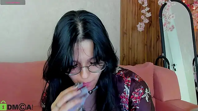 Leslie Wholsh online show from 03-15-26, 09:26