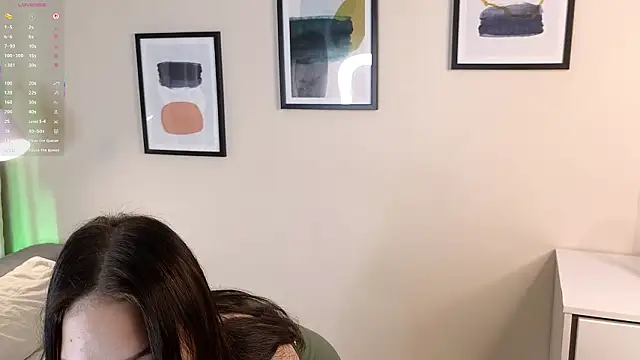 Snapshot of Jenifer_Stound chatting on 02-25-26, 03:21 Jenifer Stound online show from 02-25-26, 03:21