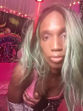 Snapshot of dianagonewild chatting on 01-15-26, 01:05 dianagonewild online show from 01-15-26, 01:05