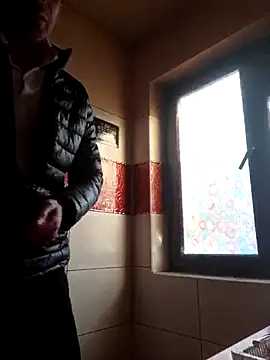 Snapshot of Ianne150 chatting on 01-15-26, 12:32 Ianne150 online show from 01-15-26, 12:32