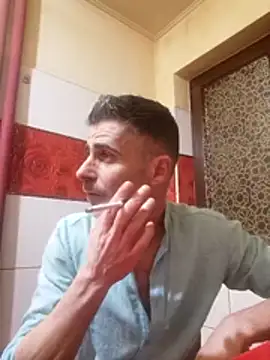 Snapshot of Ianne150 chatting on 01-17-26, 07:50 Ianne150 online show from 01-17-26, 07:50