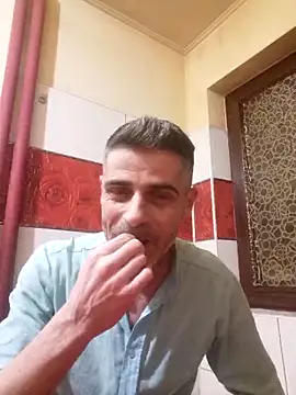 Snapshot of Ianne150 chatting on 01-18-26, 08:01 Ianne150 online show from 01-18-26, 08:01