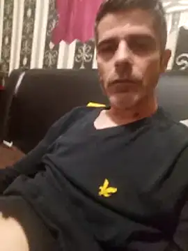 Snapshot of Ianne150 chatting on 02-14-26, 03:14 Ianne150 online show from 02-14-26, 03:14