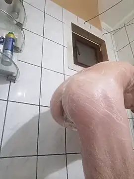 Snapshot of Ianne150 chatting on 03-05-26, 03:57 Ianne150 online show from 03-05-26, 03:57