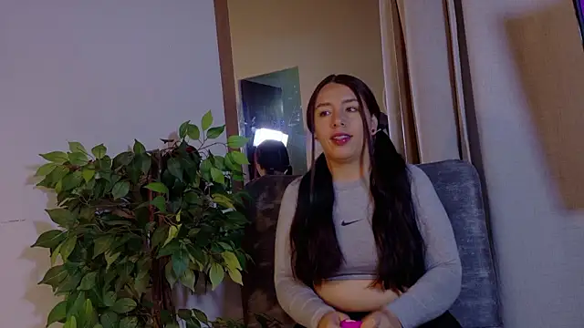 Mia C online show from 02-27-26, 08:03