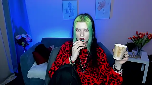 Snapshot of ToxicKittyy chatting on 01-17-26, 03:17 ToxicKittyy online show from 01-17-26, 03:17