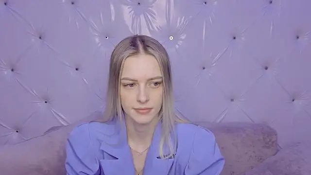 Snapshot of kittie_like18 chatting on 03-14-26, 12:50 kittie like18 online show from 03-14-26, 12:50