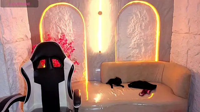 Snapshot of Stefany_Tx chatting on 03-13-26, 07:42 Stefany Tx online show from 03-13-26, 07:42