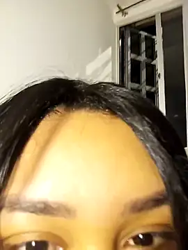 Snapshot of cami__sexy chatting on 01-19-26, 05:44 cami sexy online show from 01-19-26, 05:44