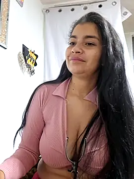 Snapshot of Scarlett_Hot69 chatting on 06-17-26, 07:55 Scarlett Hot69 online show from 06-17-26, 07:55