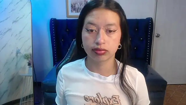 Snapshot of Candy_Rose_v chatting on 03-13-26, 01:07 Candy Rose v online show from 03-13-26, 01:07