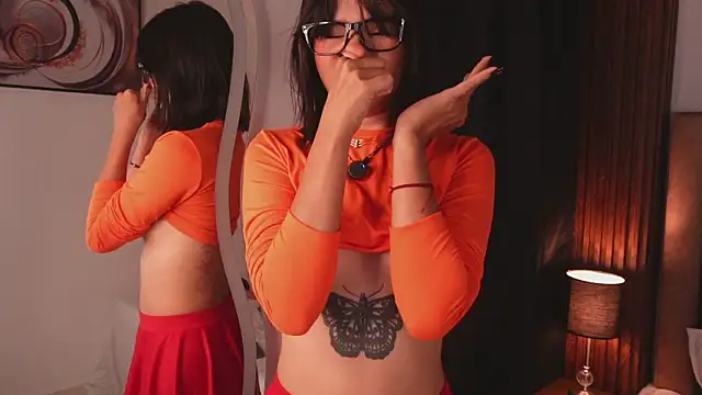 Snapshot of Ivi_Aiko chatting on 02-03-26, 02:53 Ivi Aiko online show from 02-03-26, 02:53