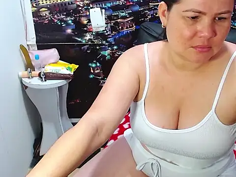 Snapshot of tila_nastyy chatting on 03-10-26, 12:15 tila nastyy online show from 03-10-26, 12:15